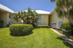 7300 SUNSHINE SKYWAY LN S #103, ST PETERSBURG, FL 33711 Sold 07/29/22