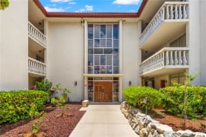 2623 SEVILLE BLVD #211, CLEARWATER, FL 33764 Sold 08/30/22