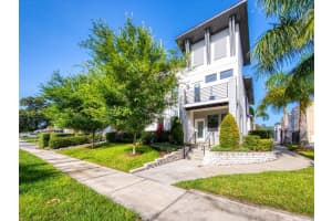 1110 25TH ST N, ST PETERSBURG, FL 33713 Sold 10/17/22
