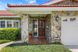 4328 40TH ST S, ST PETERSBURG, FL 33711 Sold 12/07/22