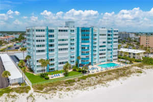 17400 GULF BLVD #D2, REDINGTON SHORES, FL 33708 Sold 02/28/23