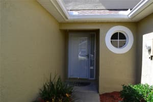 11240 KAPOK GRAND CIR, MADEIRA BEACH, FL 33708 Sold 08/10/22