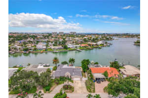 7930 9TH AVE S, ST PETERSBURG, FL 33707 Sold 09/23/22