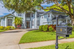 4050 EXECUTIVE DR, PALM HARBOR, FL 34685 Sold 09/01/22