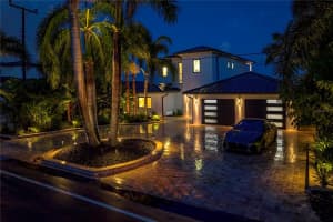 2471 E VINA DEL MAR BLVD, ST PETE BEACH, FL 33706 Sold 11/01/22