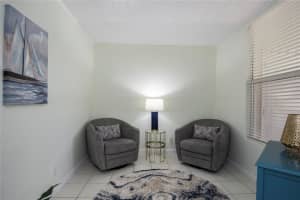 5281 ISLA KEY BLVD S #206, ST PETERSBURG, FL 33715 Sold 08/15/22