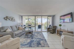 5281 ISLA KEY BLVD S #206, ST PETERSBURG, FL 33715 Sold 08/15/22