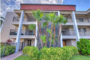 895 S GULFVIEW BLVD #310, CLEARWATER, FL 33767 Sold 12/16/22