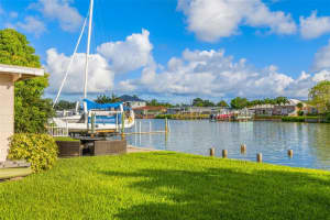 7925 2ND AVE S, ST PETERSBURG, FL 33707 Sold 09/26/22