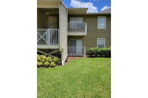 202 LAKE PARSONS GRN #102, BRANDON, FL 33511 Sold 09/12/22