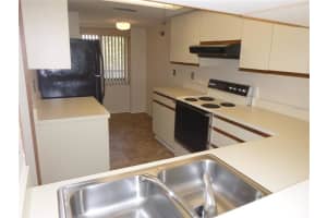 1941 GOLFVIEW DR #1941, TARPON SPRINGS, FL 34689 Sold 08/25/22