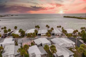 4851 W GANDY BLVD #B15L40, TAMPA, FL 33611 Sold 10/21/22