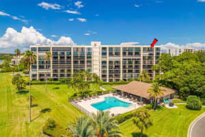 100 OAKMONT LN #803, BELLEAIR, FL 33756 Sold 03/20/23