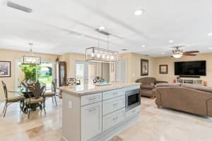 7594 132ND WAY, SEMINOLE, FL 33776 Sold 09/19/22