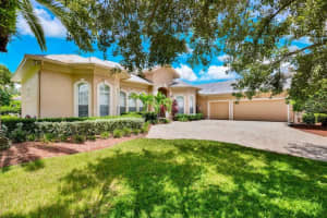 7891 LANTANA CREEK RD, SEMINOLE, FL 33777 Sold 12/30/22