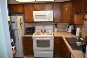 2700 BAYSHORE BLVD #5300, DUNEDIN, FL 34698 Sold 11/30/22
