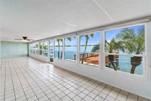 685 BOCA CIEGA POINT BLVD S #685, ST PETERSBURG, FL 33708 Sold 05/30/23