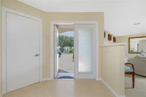 11 DOVER DR, ENGLEWOOD, FL 34223 Sold 09/07/22