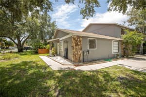 10026 LAKE OAK CIR, TAMPA, FL 33624 Sold 08/05/22