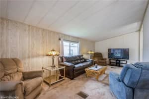 196 GULF WAY, OLDSMAR, FL 34677 Sold 09/07/22