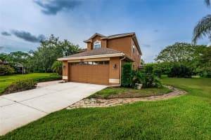 311 STALLION CT, TARPON SPRINGS, FL 34688 Sold 09/10/22