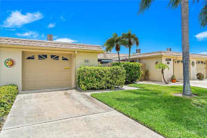 560 BOCA CIEGA POINT BLVD N, ST PETERSBURG, FL 33708 Sold 02/03/23