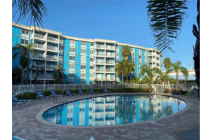 3315 58TH AVE S #113, ST PETERSBURG, FL 33712 Sold 09/19/22