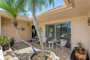 10491 AZALEA PARK DR N, PINELLAS PARK, FL 33782 Sold 09/01/22