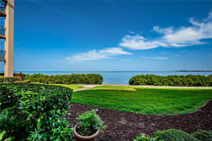 405 Mariner Dr, Tarpon Springs, FL 34689, Sold 09/09/22