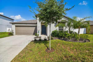 3160 Lytton Hall Dr, Zephyrhills, FL 33540, Sold 09/12/22