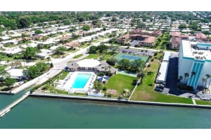 10215 Regal Dr, Largo, FL 33774, Sold 08/01/22