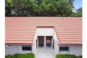 491 EXMOOR TER, DUNEDIN, FL 34698 Sold 10/04/22