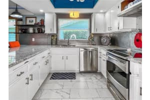 2373 MANGRUM DR, DUNEDIN, FL 34698 Sold 09/22/22