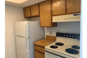 4508 S Oak Dr, Tampa, FL 33611, Sold 08/31/22