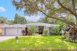 573 Centerwood Dr, Tarpon Springs, FL 34688, Sold 10/07/22