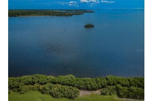 1813 Mariner Dr, Tarpon Springs, FL 34689, Sold 11/03/22