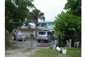 563 Coconut Ave, GOODLAND
