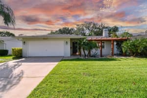 6610 BAYOU GRANDE BLVD NE, ST PETERSBURG, FL 33702 Sold 10/12/22