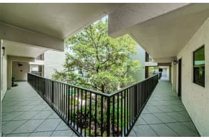 105 4th Ave NE, St. Petersburg, FL 33701, Sold 11/21/22