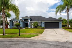 856 LOOKOUT PT, CHULUOTA, FL 32766 Sold 12/16/22