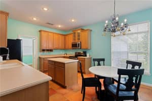 856 LOOKOUT PT, CHULUOTA, FL 32766 Sold 12/16/22