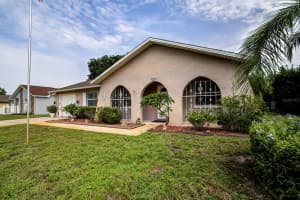 8331 Bluebonnet Pl, New Port Richey, FL 34653, Sold 10/20/22