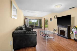785 S Village Dr, St. Petersburg, FL 33716, Sold 10/21/22