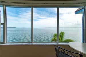 5 Gateshead Dr, Dunedin, FL 34698, Sold 12/21/22
