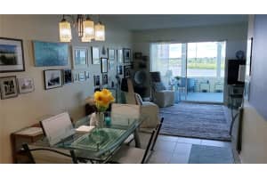 1847 Shore Dr S, South Pasadena, FL 33707, Sold 10/13/22