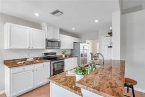 4211 Donnington Dr, Parrish, FL 34219, Sold 09/15/22