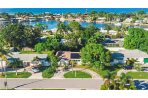 2460 Tropical Shores Dr SE, St. Petersburg, FL 33705, Sold 04/04/23