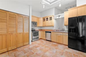 956 San Carlos Ave NE, St. Petersburg, FL 33702, Sold 10/11/22