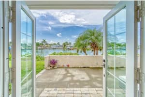 7918 3rd Ave S, St. Petersburg, FL 33707, Sold 10/04/22