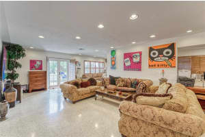 7918 3rd Ave S, St. Petersburg, FL 33707, Sold 10/04/22